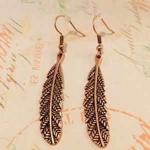 🍁Leaf dangle earrings